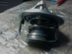 供應(yīng)原廠起亞美鹿汽車配件 分電器、節(jié)溫器、分油器全解析